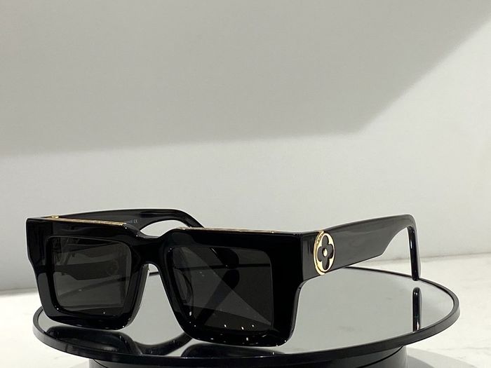 Louis Vuitton Sunglasses Top Quality LVS00031